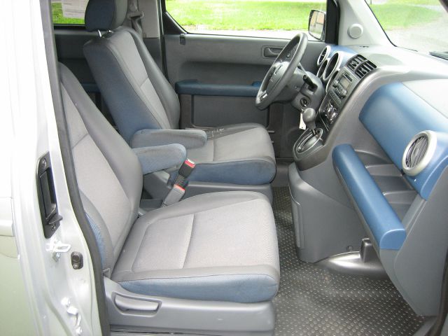 Honda Element 2006 photo 9