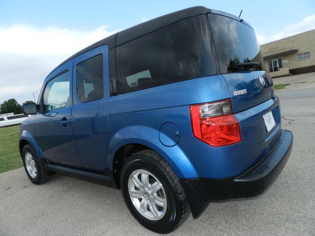 Honda Element 2007 photo 2