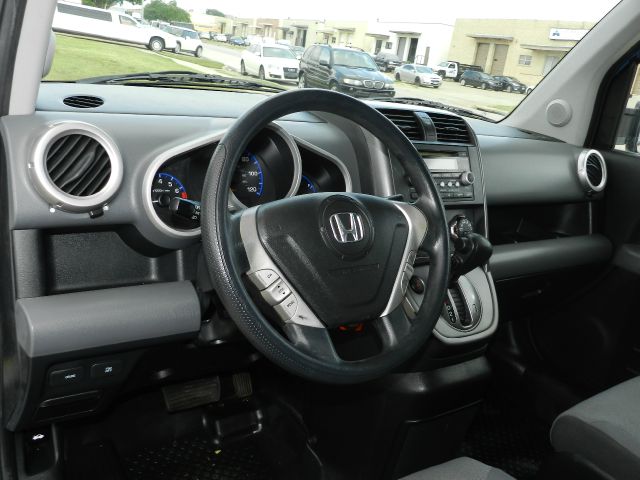 Honda Element 2007 photo 28