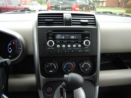 Honda Element 2011 photo 2