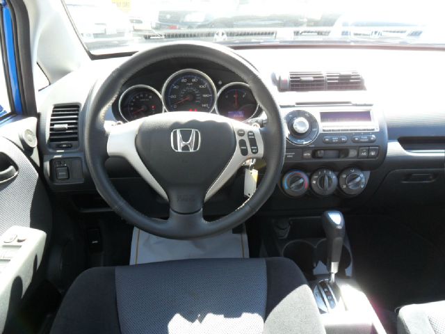 Honda Fit 2007 photo 4