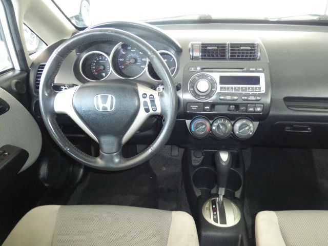 Honda Fit 2007 photo 11