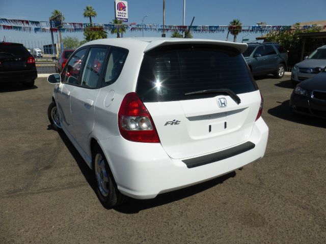 Honda Fit 2007 photo 28