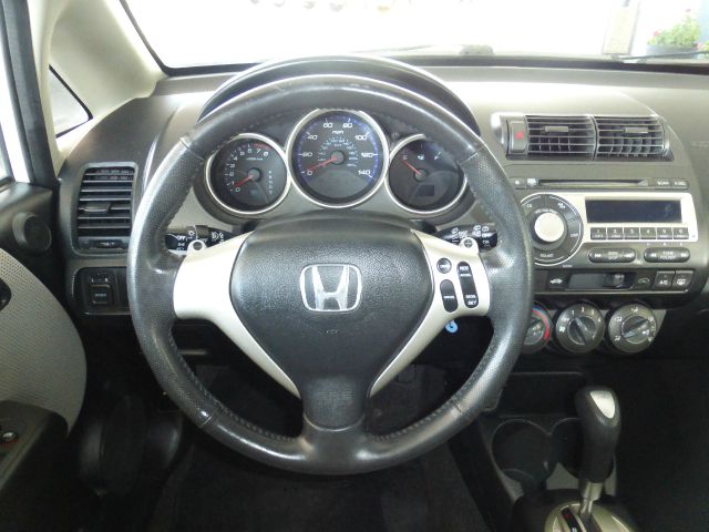 Honda Fit 2007 photo 35