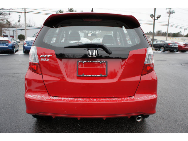 Honda Fit 2010 photo 3