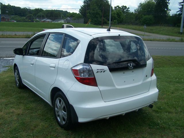 Honda Fit 2010 photo 1