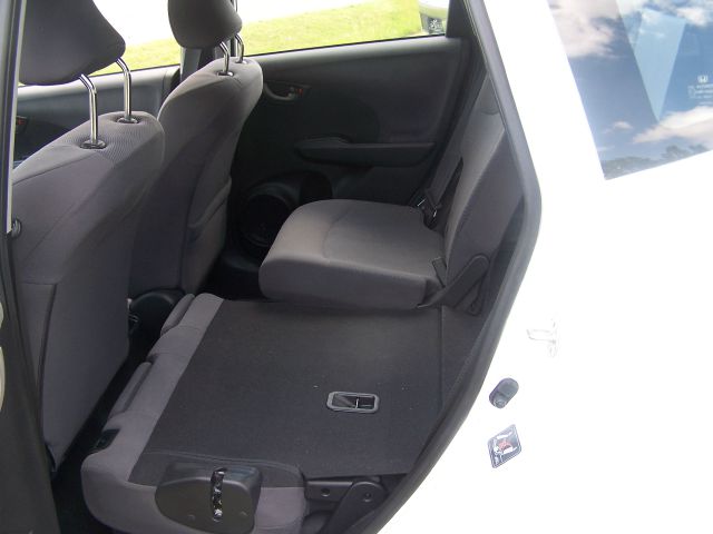 Honda Fit 2010 photo 23