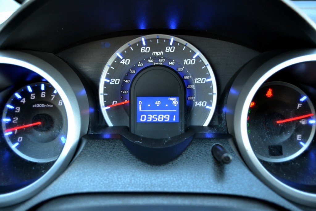 Honda Fit 2010 photo 2