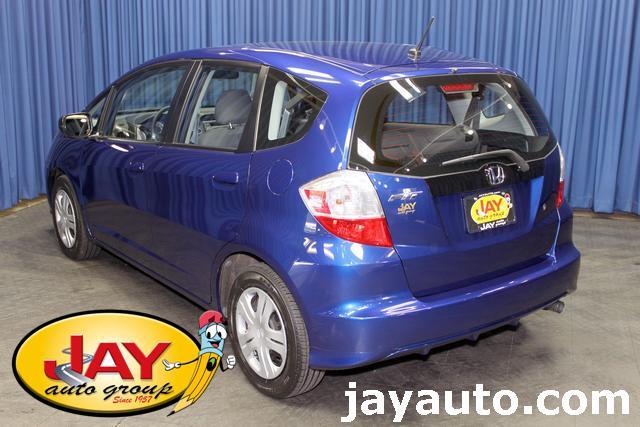 Honda Fit 2010 photo 2