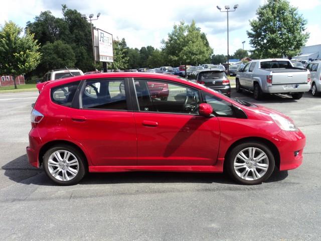 Honda Fit 2010 photo 1