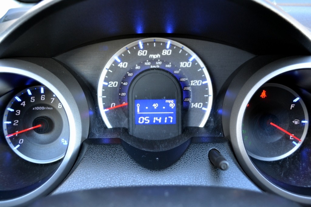 Honda Fit 2010 photo 2