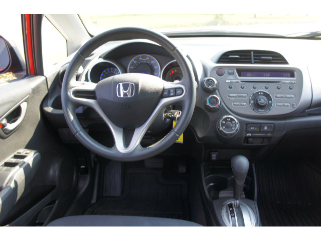 Honda Fit 2010 photo 5