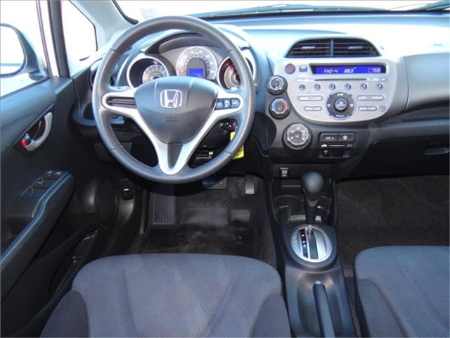 Honda Fit 2010 photo 8