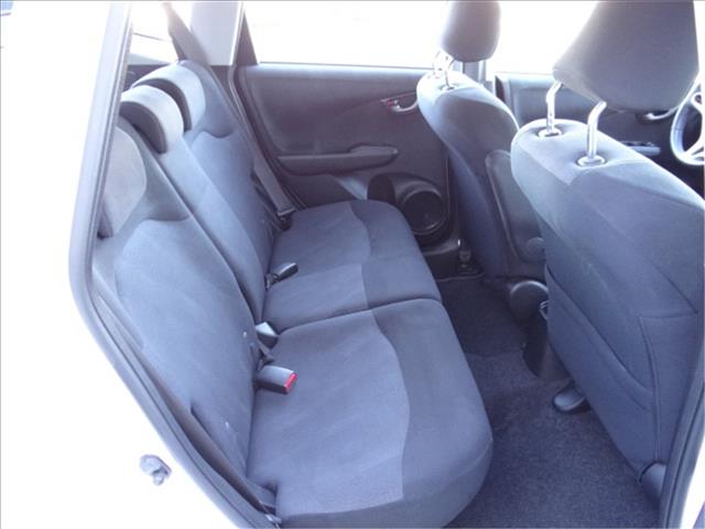 Honda Fit 2010 photo 9