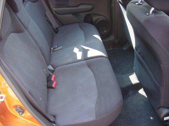 Honda Fit 2010 photo 1