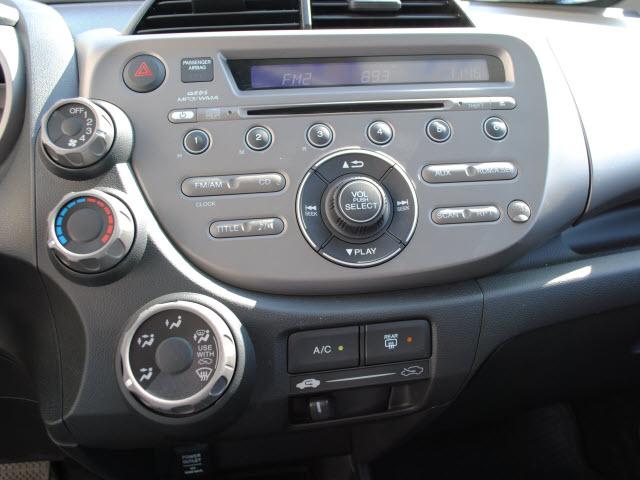 Honda Fit 2010 photo 5