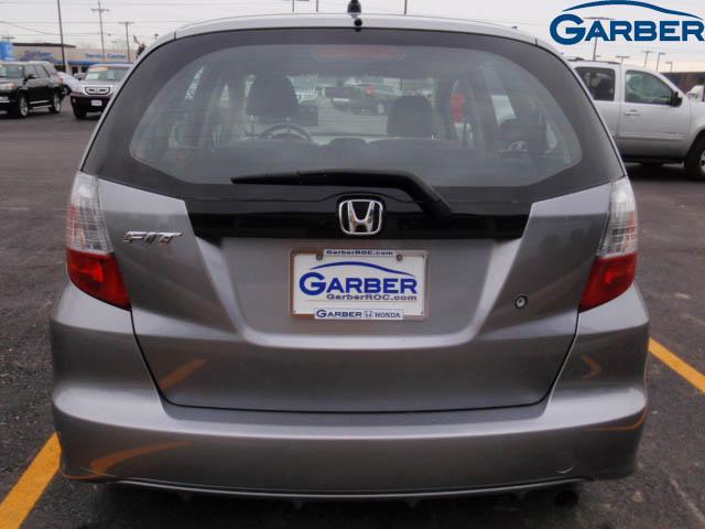 Honda Fit 2010 photo 5