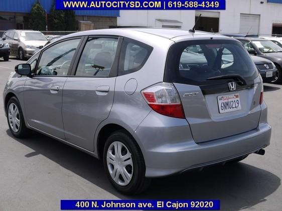 Honda Fit 2010 photo 2