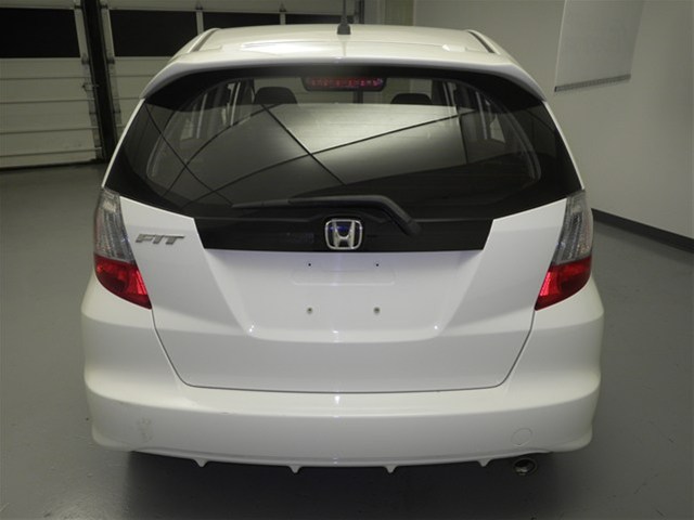 Honda Fit 2010 photo 4