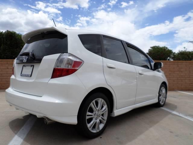 Honda Fit 2011 photo 4