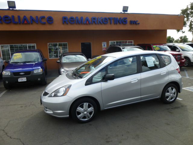 Honda Fit 2011 photo 2