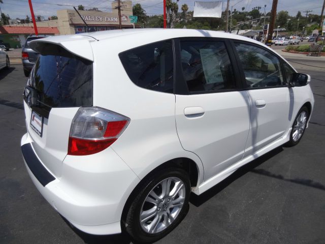 Honda Fit 2011 photo 1