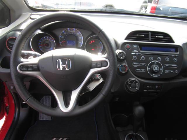 Honda Fit 2012 photo 4