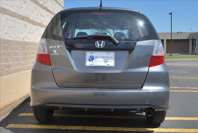 Honda Fit 2013 photo 30