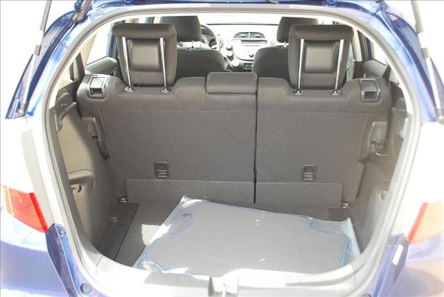 Honda Fit 2013 photo 14