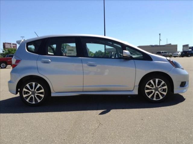 Honda Fit 2013 photo 4