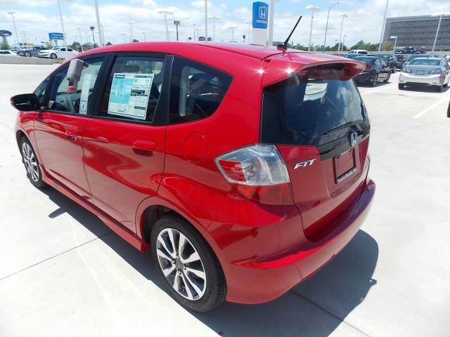 Honda Fit 2013 photo 4