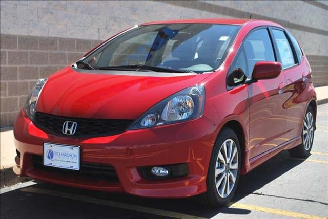 Honda Fit 2013 photo 2