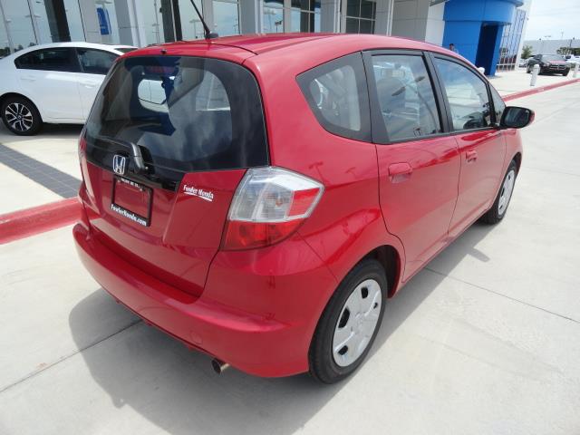 Honda Fit 2013 photo 4