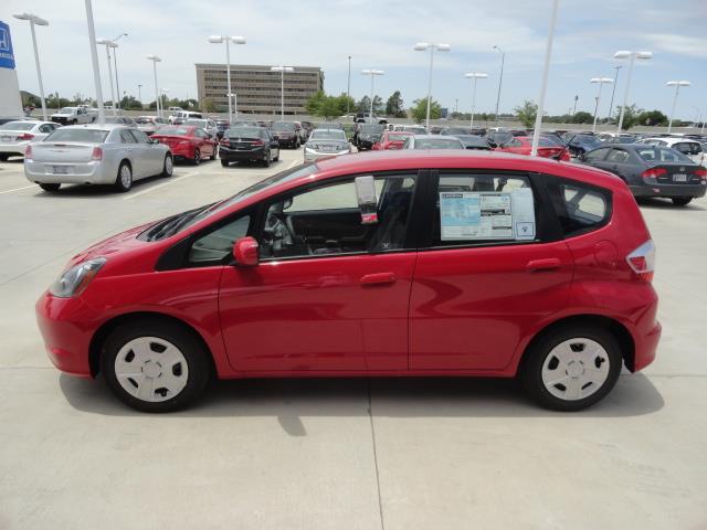 Honda Fit 2013 photo 8