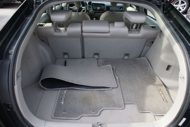 Honda Insight 2010 photo 12