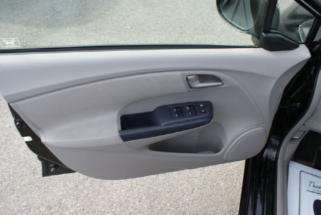 Honda Insight 2010 photo 5