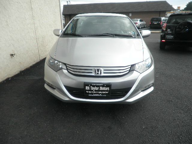 Honda Insight 2010 photo 2