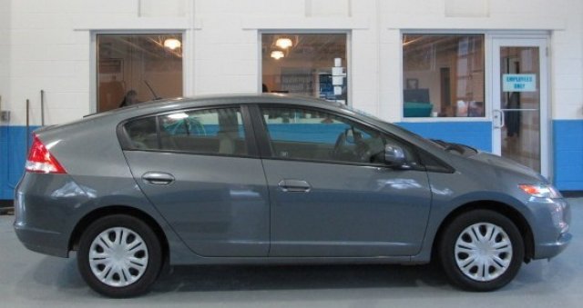 Honda Insight 2010 photo 2