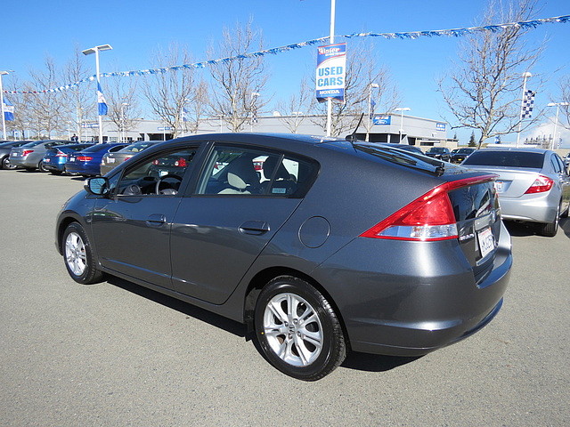 Honda Insight 2010 photo 2