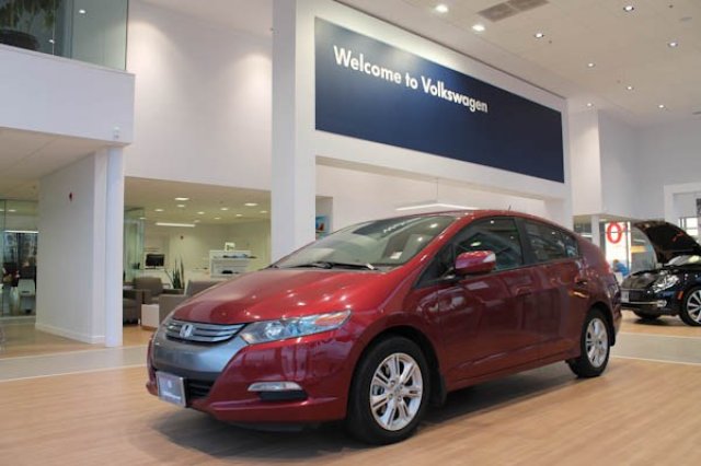 Honda Insight 2010 photo 2