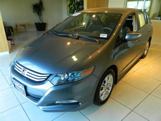 Honda Insight 2010 photo 2