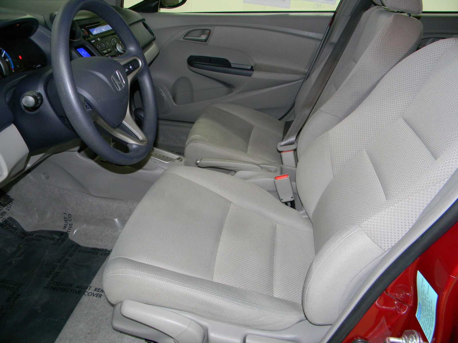 Honda Insight 2010 photo 2