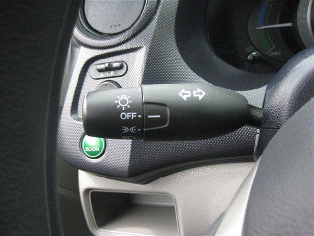 Honda Insight 2010 photo 15