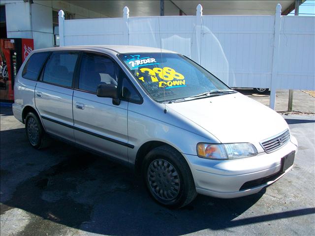 Honda Odyssey 1997 photo 1