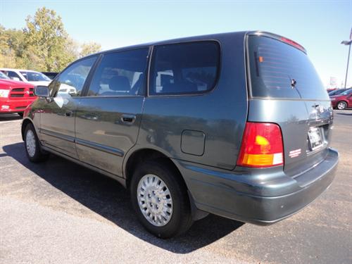 Honda Odyssey 1997 photo 1