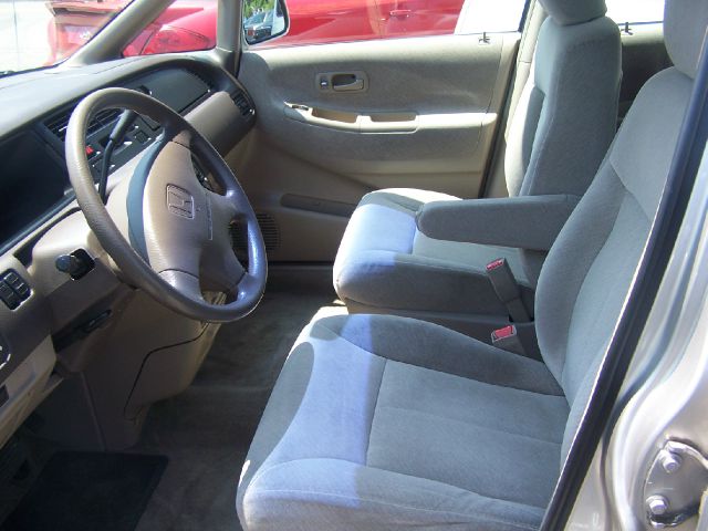 Honda Odyssey 1998 photo 4