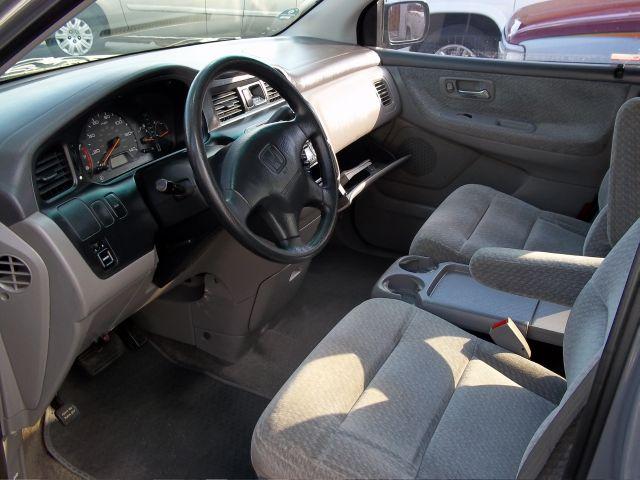 Honda Odyssey 1999 photo 4