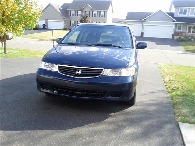 Honda Odyssey 1999 photo 1