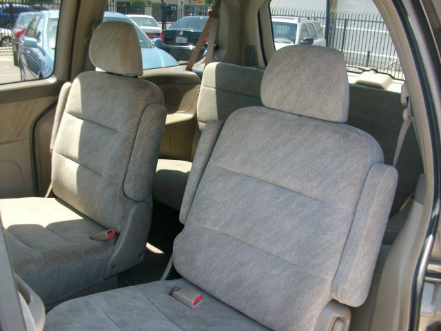 Honda Odyssey 1999 photo 2