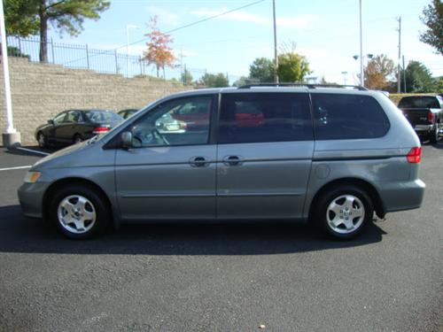 Honda Odyssey 1999 photo 1